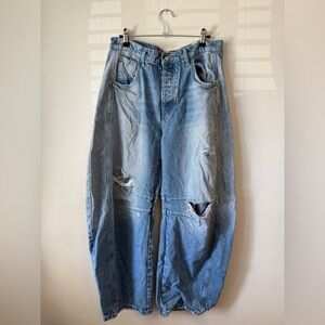 We The Free Light Blue Distressed Barrel Jeans
